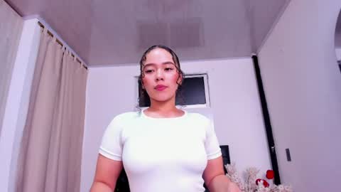 Snapshot of amaranta_f00x chatting on 07.04.26 Amaranta online show from 07.04.26
