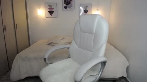 Snapshot of amarantha_ross chatting on 09.11.25 Amarantha online show from 09.11.25