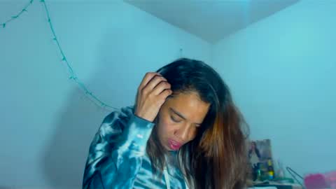 Snapshot of amararoberts08 chatting on 12.05.24 Amara Julia online show from 12.05.24