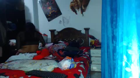 Snapshot of amararoberts08 chatting on 10.11.25 Amara Julia online show from 10.11.25