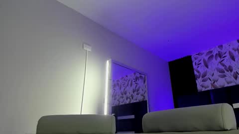 Snapshot of amarettho chatting on 11.05.25 Emily online show from 11.05.25