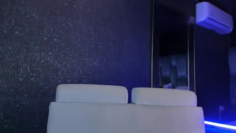 Emily online show from 03.31.26