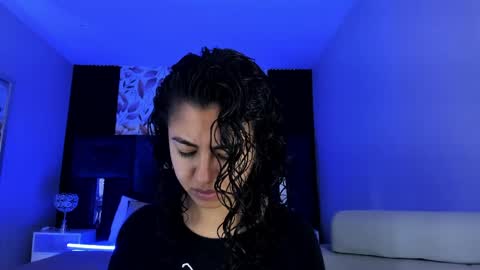 Snapshot of amarettho chatting on 04.20.26 Emily online show from 04.20.26