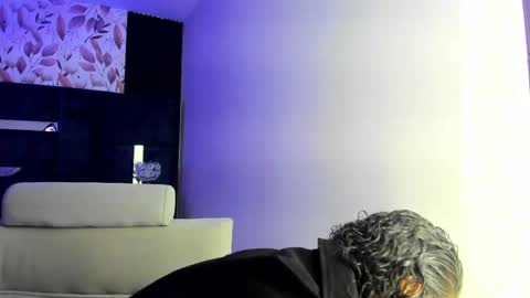 Snapshot of amarettho chatting on 05.28.26 Emily online show from 05.28.26