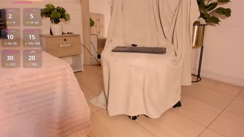 Snapshot of amatiista_12 chatting on 12.02.24 A M A T I S T A online show from 12.02.24