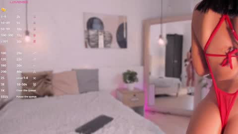 Snapshot of amatiista_12 chatting on 12.06.24 A M A T I S T A online show from 12.06.24