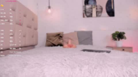 Snapshot of amatiista_12 chatting on 12.07.24 A M A T I S T A online show from 12.07.24