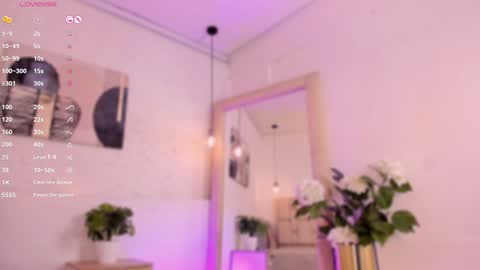 Snapshot of amatiista_12 chatting on 12.09.24 A M A T I S T A online show from 12.09.24