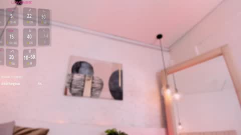 Snapshot of amatiista_12 chatting on 12.10.24 A M A T I S T A online show from 12.10.24