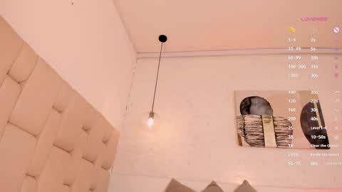 Snapshot of amatiista_12 chatting on 12.23.24 A M A T I S T A online show from 12.23.24