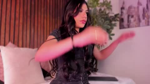  A M A T I S T A   online show from 02.05.26