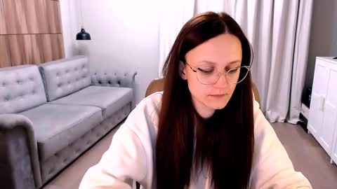 Snapshot of amazingeyes89 chatting on 02.27.25 Izza online show from 02.27.25