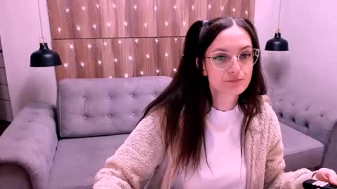 Snapshot of amazingeyes89 chatting on 02.03.26 Izza online show from 02.03.26