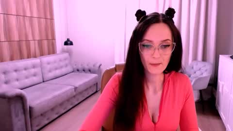 Snapshot of amazingeyes89 chatting on 02.10.26 Izza online show from 02.10.26