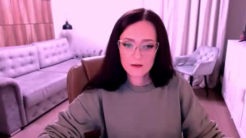 Snapshot of amazingeyes89 chatting on 04.04.26 Izza online show from 04.04.26