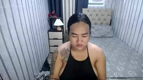Snapshot of amazingkatrinats chatting on 05.12.26 amazingkatrinats online show from 05.12.26