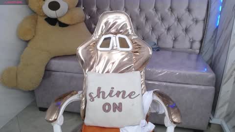 Snapshot of ambar72_b chatting on 01.09.25 LIVE 0730AM-0200PM online show from 01.09.25