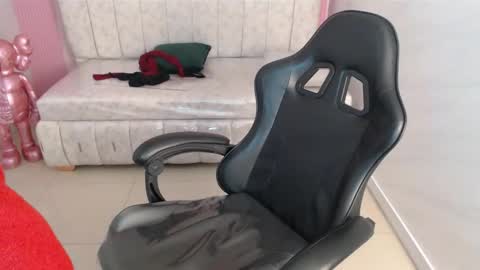 Snapshot of ambar_fox_s chatting on 09.11.25 Ambar online show from 09.11.25