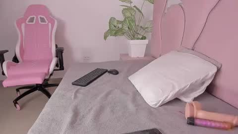 Snapshot of ambarasm chatting on 11.01.25 ambarasm online show from 11.01.25