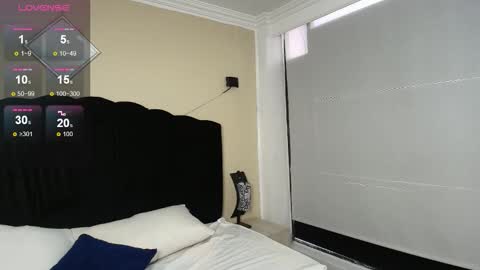 Ambar Ross online show from 10.16.25