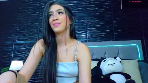 Snapshot of amber_bull chatting on 09.19.25 amber_bull online show from 09.19.25