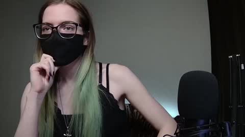 Amber non-nude model online show from 12.16.24