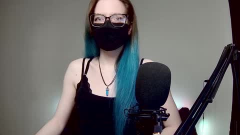 Amber non-nude model online show from 12.23.24