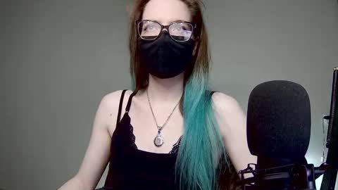 Amber non-nude model online show from 02.05.25