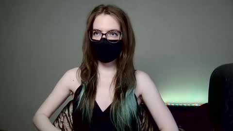 Amber non-nude model online show from 11.02.25