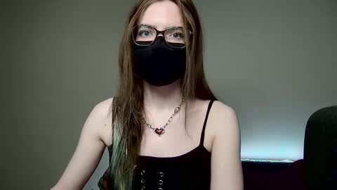 Amber non-nude model online show from 11.02.25