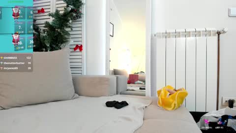 Snapshot of amber_foks chatting on 01.03.25 Amber online show from 01.03.25