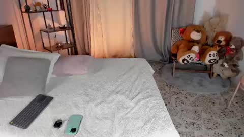 Snapshot of amber_maxwell chatting on 07.18.26 Amber online show from 07.18.26