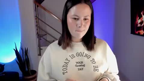 Vivi  online show from 07.05.26