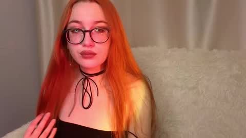 Snapshot of amber_wink chatting on 09.19.25 mber online show from 09.19.25