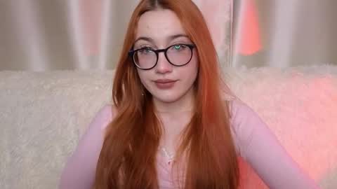 Snapshot of amber_wink chatting on 09.30.25 mber online show from 09.30.25