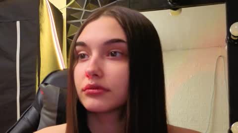 Snapshot of amber_wink chatting on 03.01.26 mber online show from 03.01.26