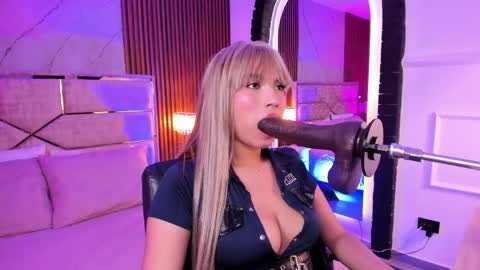 Amber Ashford online show from 05.19.26