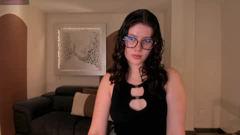 Snapshot of amberfarrell chatting on 06.04.26 Amber online show from 06.04.26