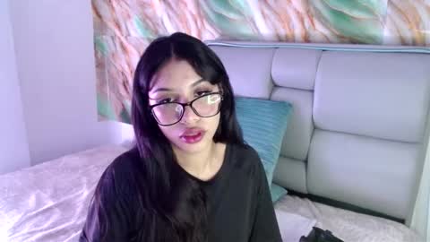 Snapshot of amberjeong chatting on 02.28.25 Amber Jeong online show from 02.28.25