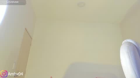 Snapshot of ambermiller04 chatting on 02.10.26 Amber online show from 02.10.26