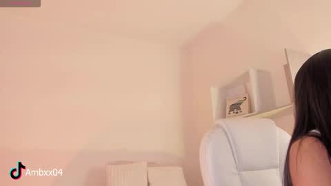 Snapshot of ambermiller04 chatting on 02.28.26 Amber online show from 02.28.26