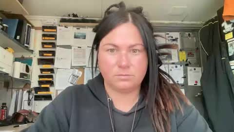 ambermoss7 online show from 04.29.26