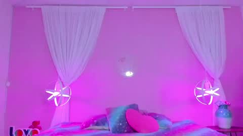 Amber online show from 01.08.25