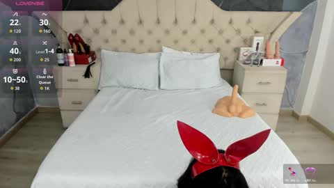 Amber Grey online show from 09.26.25