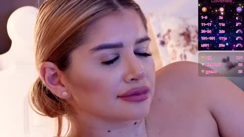 Amberseyes online show from 12.09.24