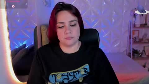 Snapshot of amberthomsonn chatting on 06.17.26 Amber online show from 06.17.26