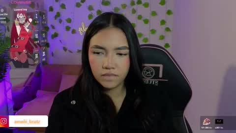 Snapshot of ameelia_tay chatting on 09.23.25 AMELIA online show from 09.23.25