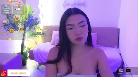 Snapshot of ameelia_tay chatting on 10.30.25 AMELIA online show from 10.30.25