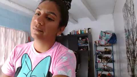 amelia  online show from 02.06.25