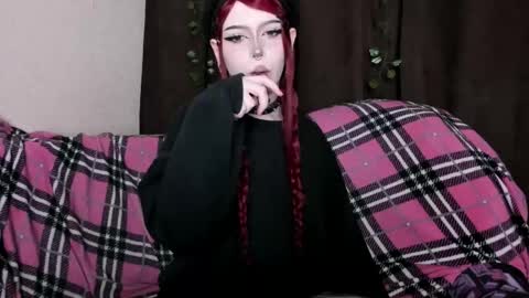 Snapshot of amelia__miller chatting on 04.22.26 Amelia online show from 04.22.26